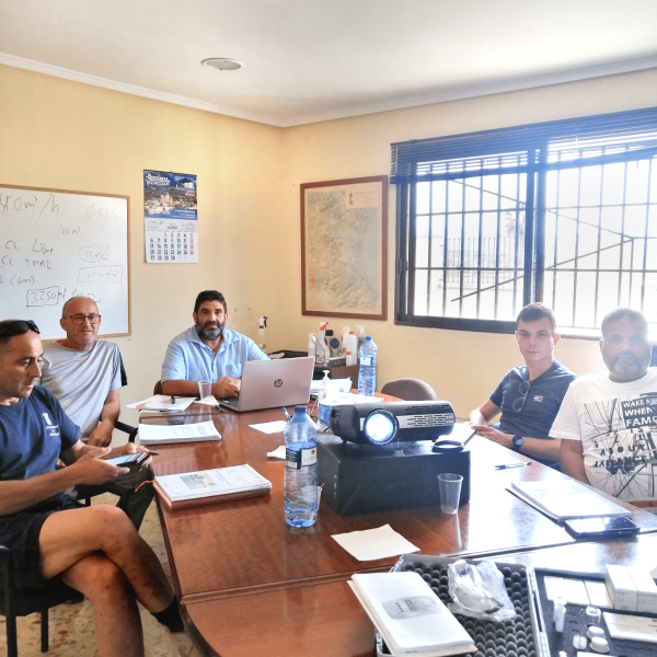 Formación a técnicos y operarios de los Ayuntamientos de Casinos e Higueruelas